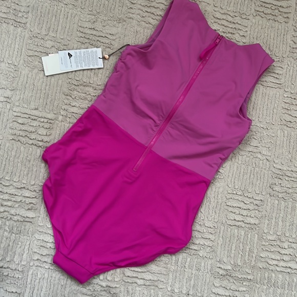 CALIA Women's High Neck Zip Back One Piece Swimsuit,
New with tags Size 8 - Picture 6 of 16